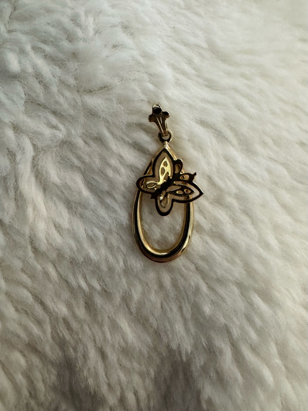 Dainty Gold Butterfly Oval Pendant Necklace - Women Jewelry